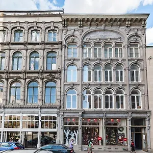 Le Merrill Boutique Aparthotel Montreal